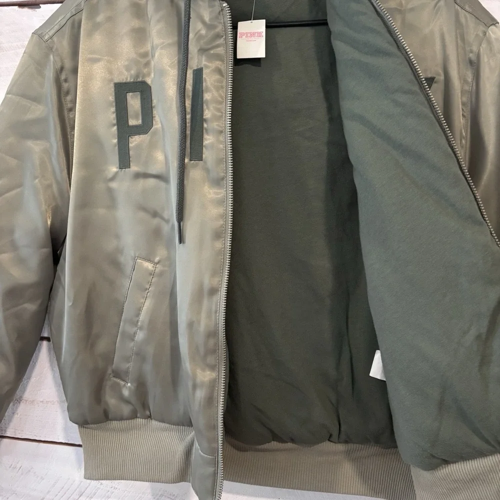 Victoria's Secret PINK Army Green Satin Bomber Jacket Limited Edition Size Small